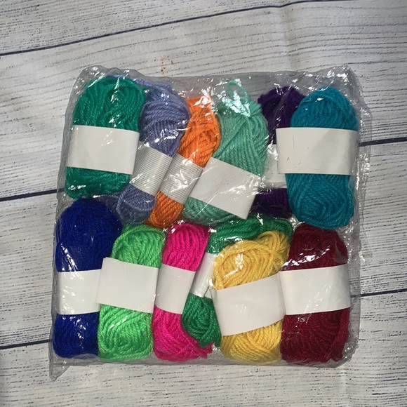 Mini Yarn Bundles (2) NWT - Picture 4 of 4